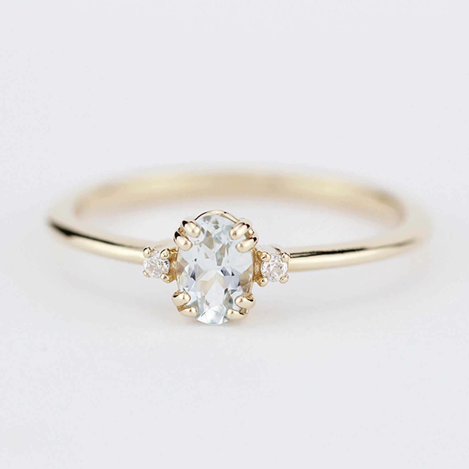 three stone engagement ring aquamarine 18k white gold - NOOI JEWELRY