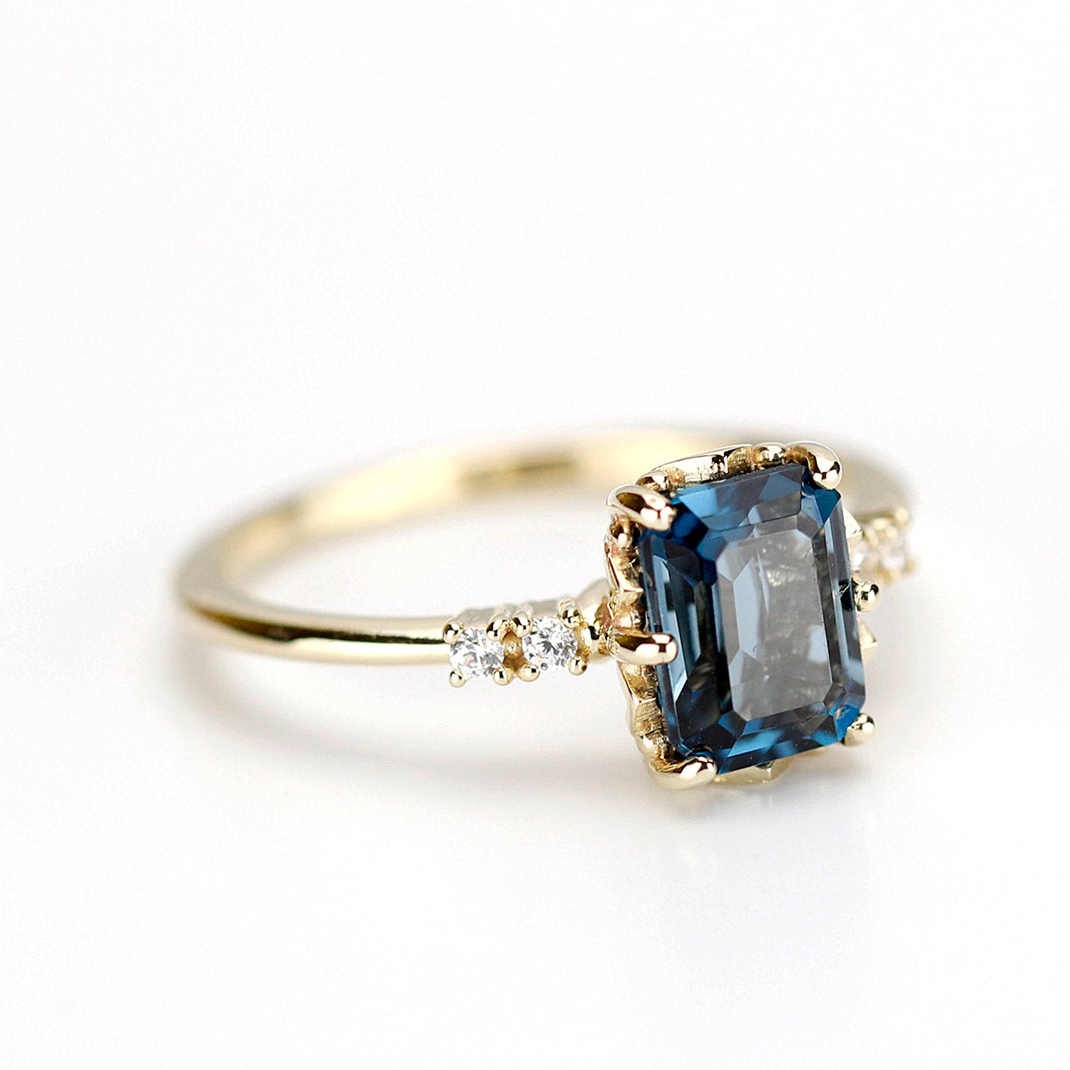 Emerald cut London blue topaz and diamond engagement ring - NOOI JEWELRY