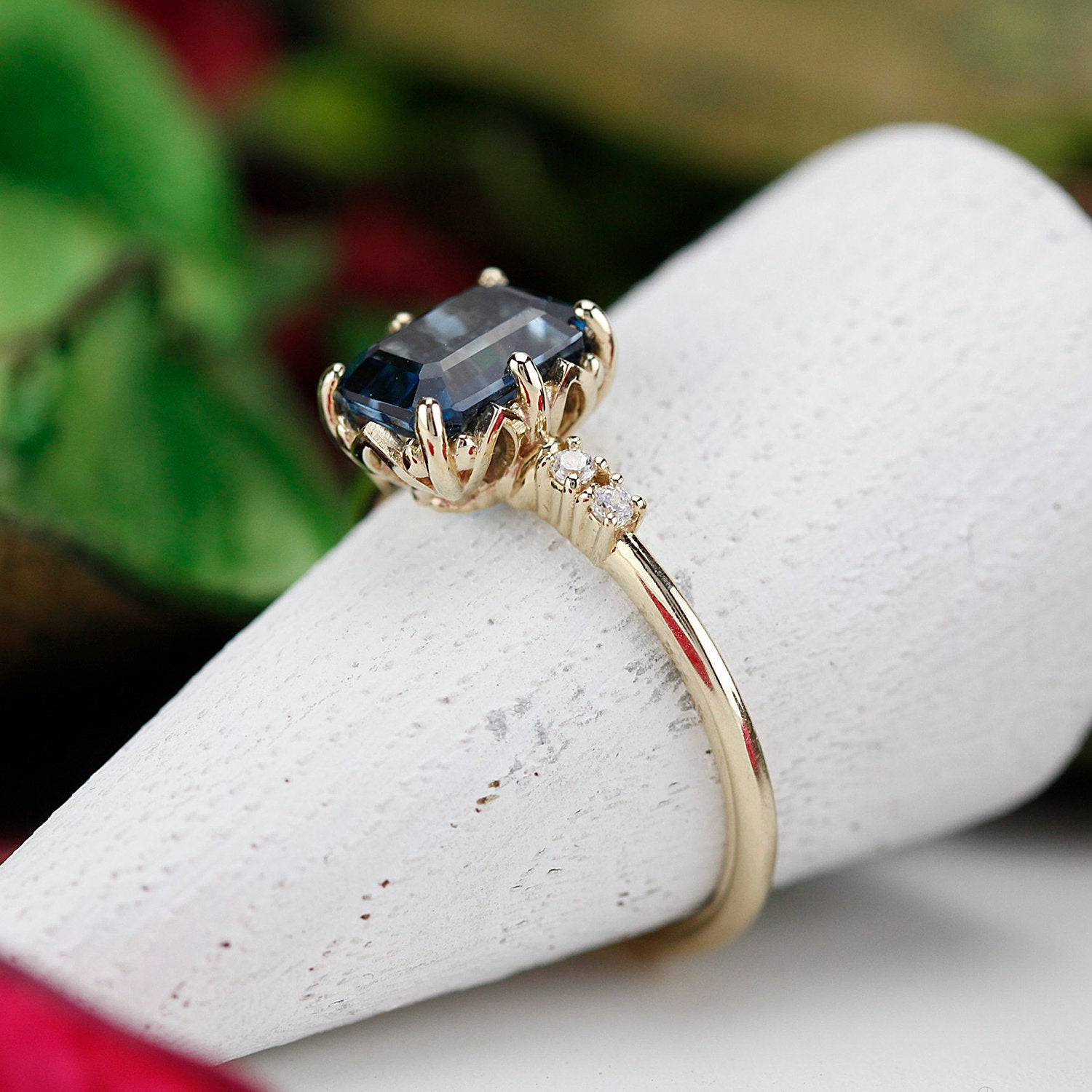 Emerald cut London blue topaz and diamond engagement ring - NOOI JEWELRY