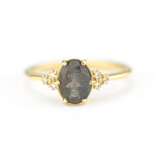 Load image into Gallery viewer, oval engagement ring labradorite with side stones unique