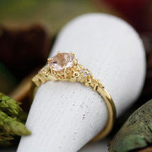 Load image into Gallery viewer, morganite and diamond engagement ring vintage unique, 18k yellow gold - NOOI JEWELRY