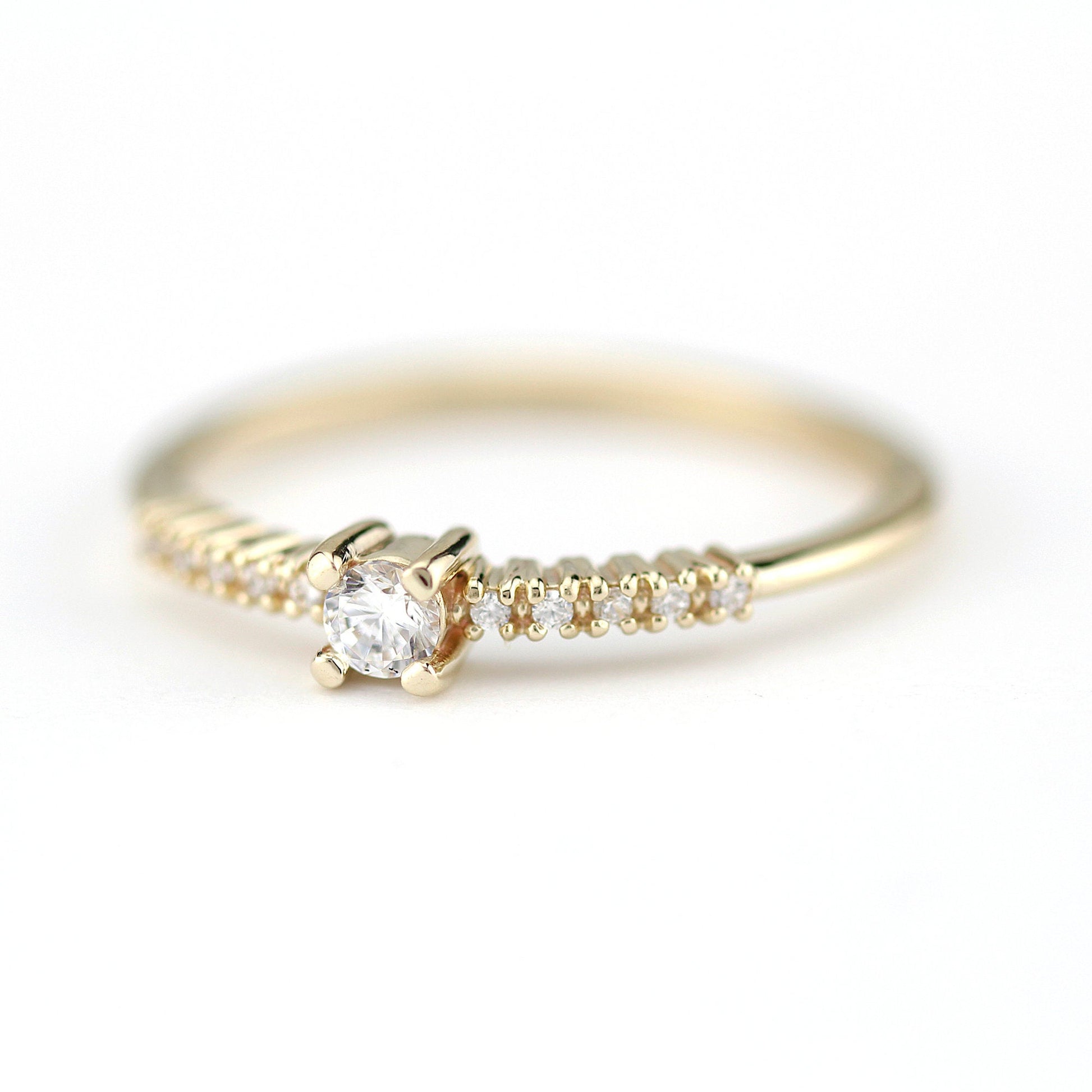 Diamond engagement ring simple | minimalist diamond engagement ring - NOOI JEWELRY