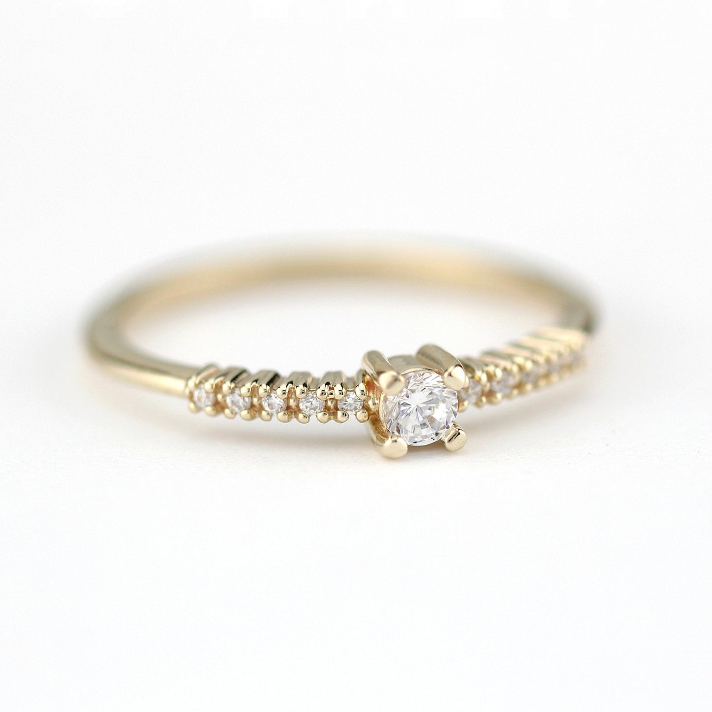 Diamond engagement ring simple | minimalist diamond engagement ring - NOOI JEWELRY