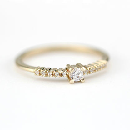 Diamond engagement ring simple | minimalist diamond engagement ring - NOOI JEWELRY