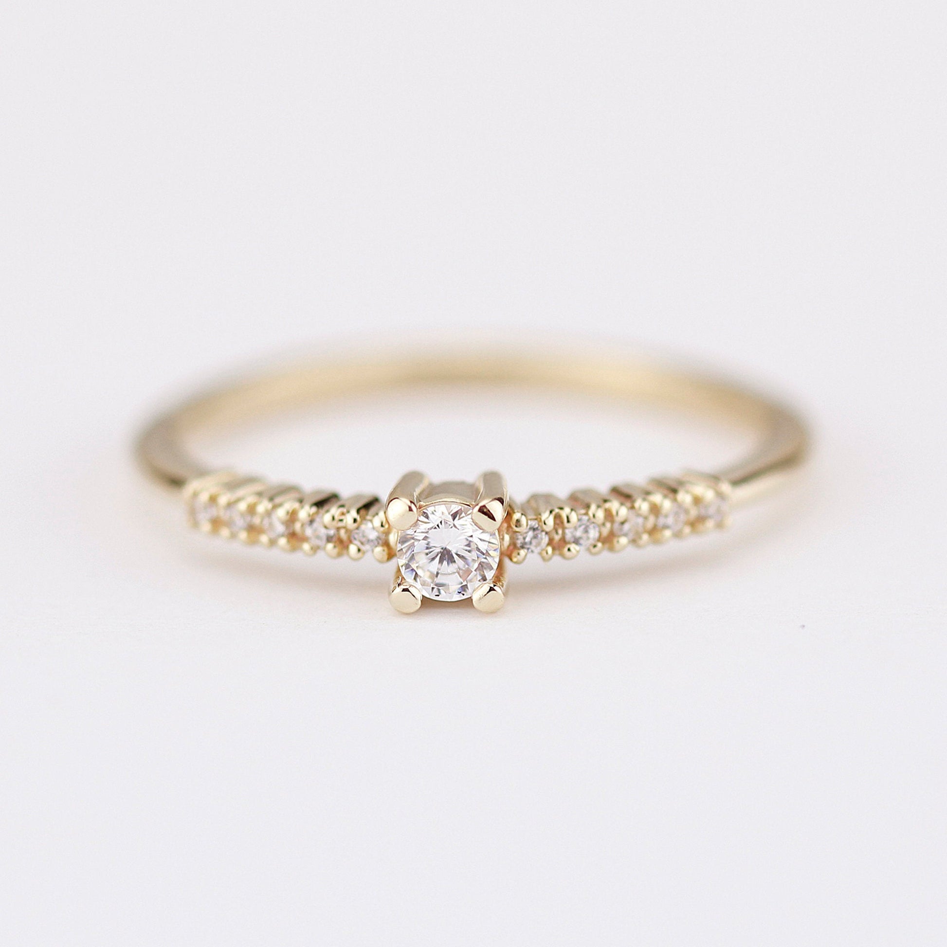 Diamond engagement ring simple | minimalist diamond engagement ring - NOOI JEWELRY