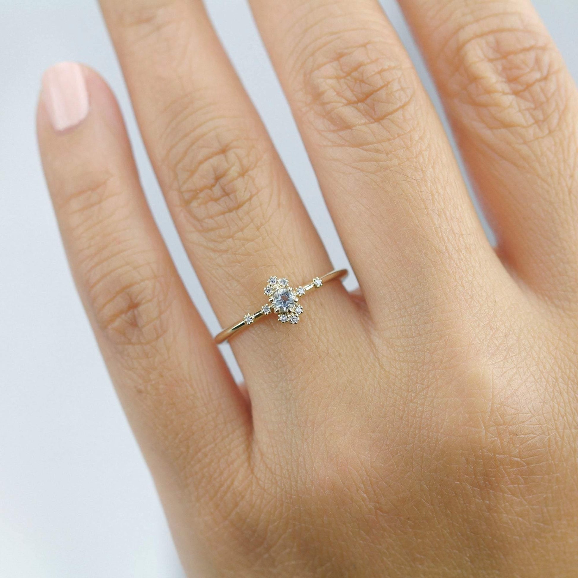 aquamarine engagement ring with diamonds,18k yellow gold - NOOI JEWELRY