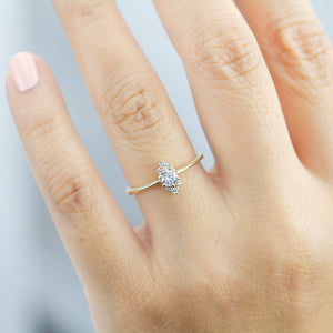 Diamond cluster engagement ring unique - NOOI JEWELRY