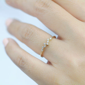 Diamond wedding band stackable |  Mini cluster ring | Modern engagement ring - NOOI JEWELRY