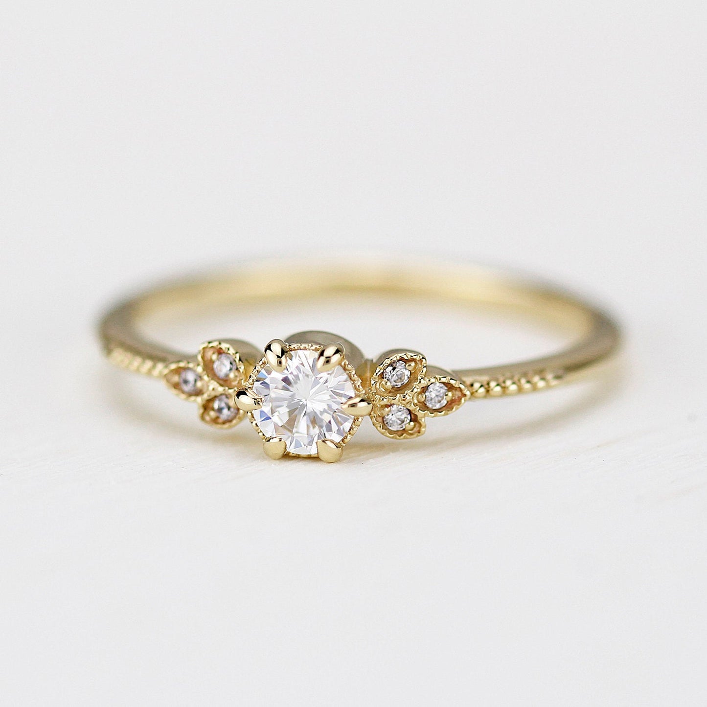 round diamond engagement ring, diamond engagement ring,  art deco engagement ring, dainty ring, vintage diamond engagement ring - NOOI JEWELRY