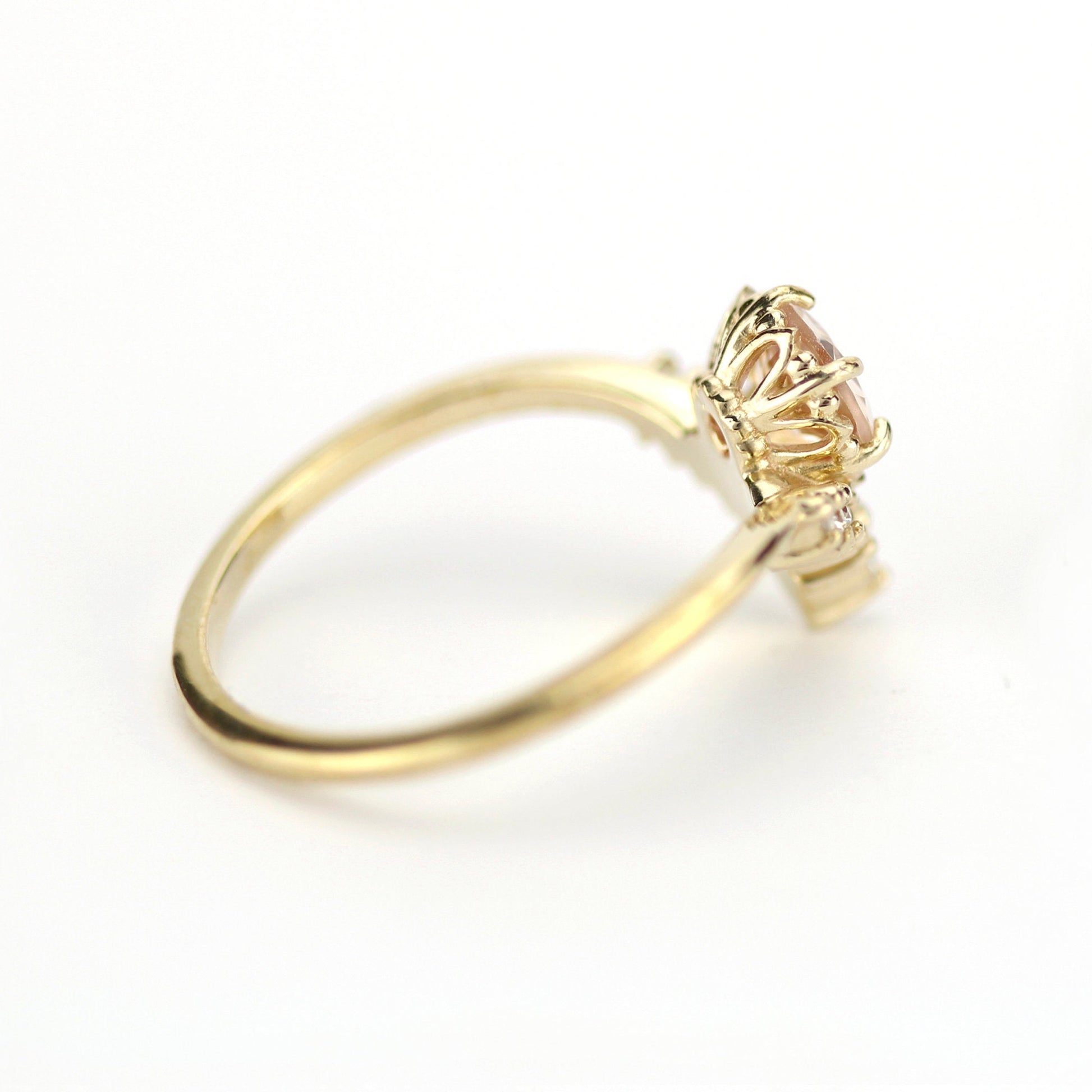 morganite and diamond engagement ring chevron setting, diamond with morganite and side stones - NOOI JEWELRY
