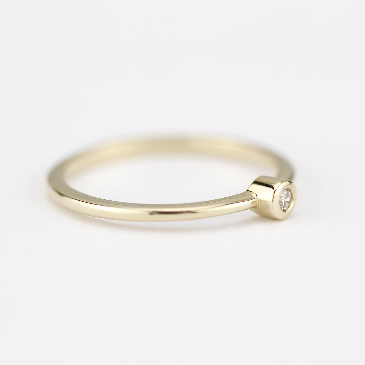 Round solitaire engagement ring thin simple | Bezel set diamond ring solitaire engagement - NOOI JEWELRY