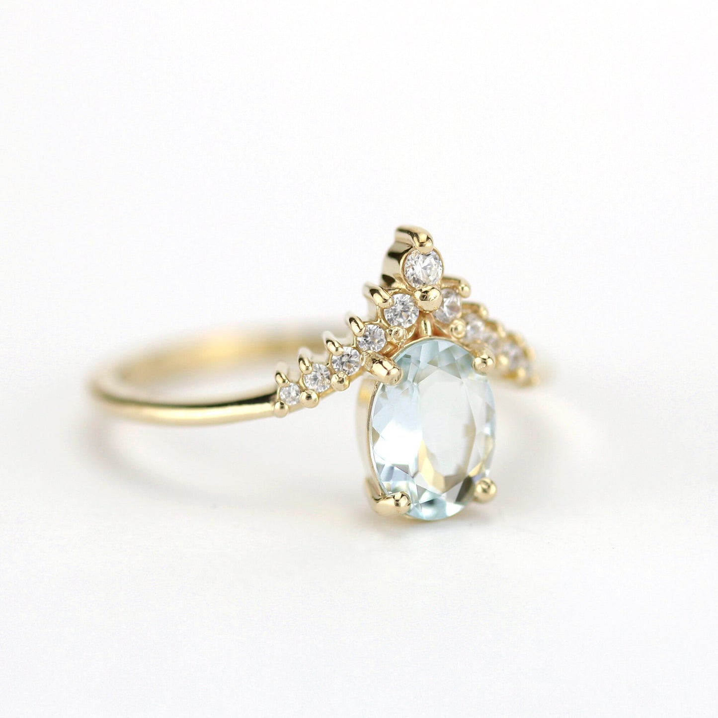 Aquamarine engagement ring, engagement ring aquamarine and diamonds, diamond engagement ring, minimalist ring engagement