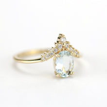 Load image into Gallery viewer, Aquamarine engagement ring, engagement ring aquamarine and diamonds, diamond engagement ring, minimalist ring engagement