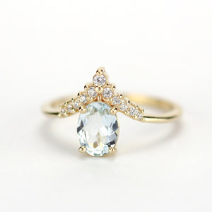 Aquamarine engagement ring, engagement ring aquamarine and diamonds, diamond engagement ring, minimalist ring engagement