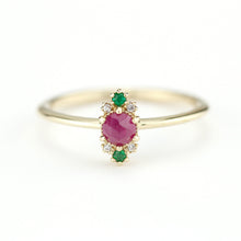 Load image into Gallery viewer, ruby and emerald engagement ring - NOOI JEWELRY