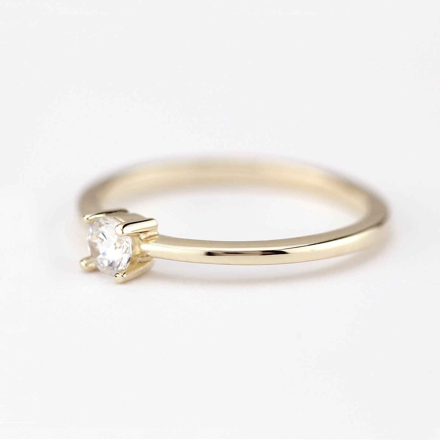 Solitaire engagement ring simple | 18k gold - 0.25 carat diamond - NOOI JEWELRY