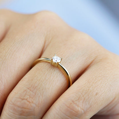 Solitaire engagement ring simple | 18k gold - 0.25 carat diamond - NOOI JEWELRY