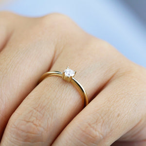 Solitaire engagement ring simple | 18k gold - 0.25 carat diamond - NOOI JEWELRY