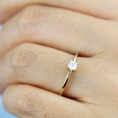 Solitaire engagement ring simple | 18k gold - 0.25 carat diamond - NOOI JEWELRY