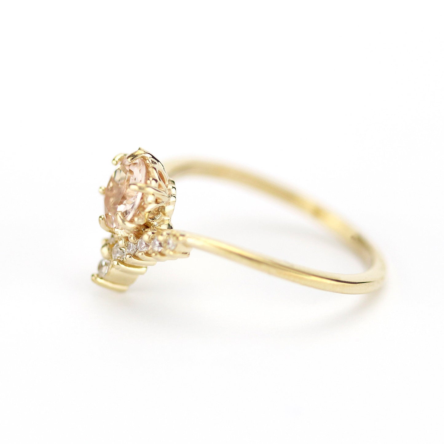 v ring morganite and diamond engagement ring - NOOI JEWELRY