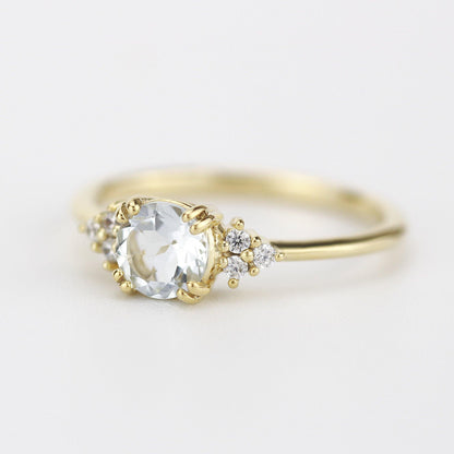Aquamarine engagement ring, cluster ring aquamarine and diamonds - NOOI JEWELRY