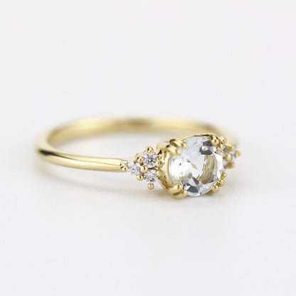 Aquamarine engagement ring, cluster ring aquamarine and diamonds - NOOI JEWELRY