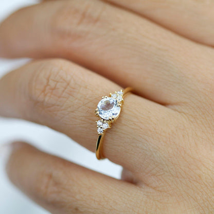 Aquamarine engagement ring, cluster ring aquamarine and diamonds - NOOI JEWELRY