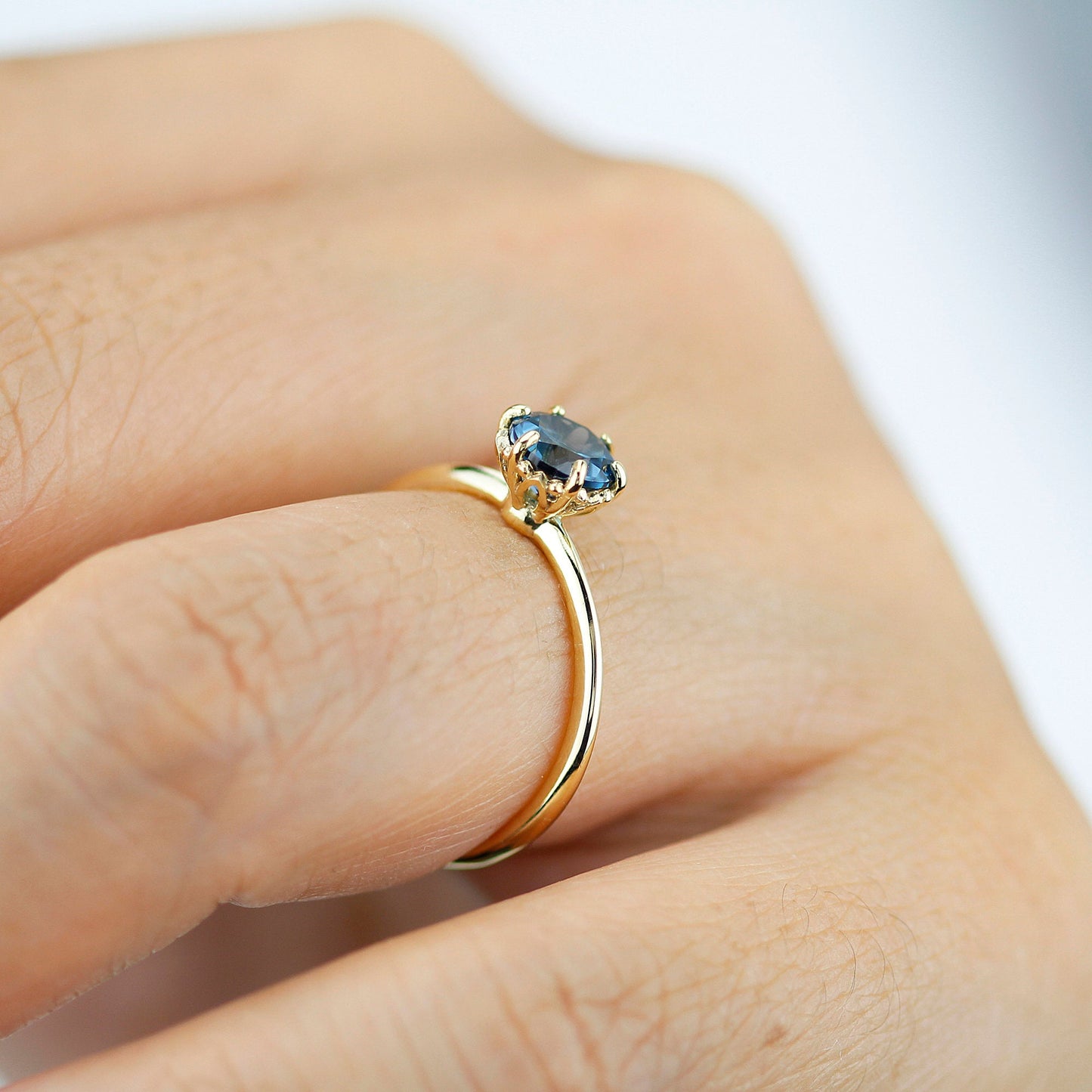 simple solitaire engagement ring London blue topaz - NOOI JEWELRY