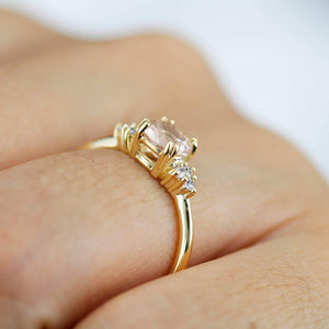 6 mm round morganite and diamond engagement ring yellow gold - NOOI JEWELRY