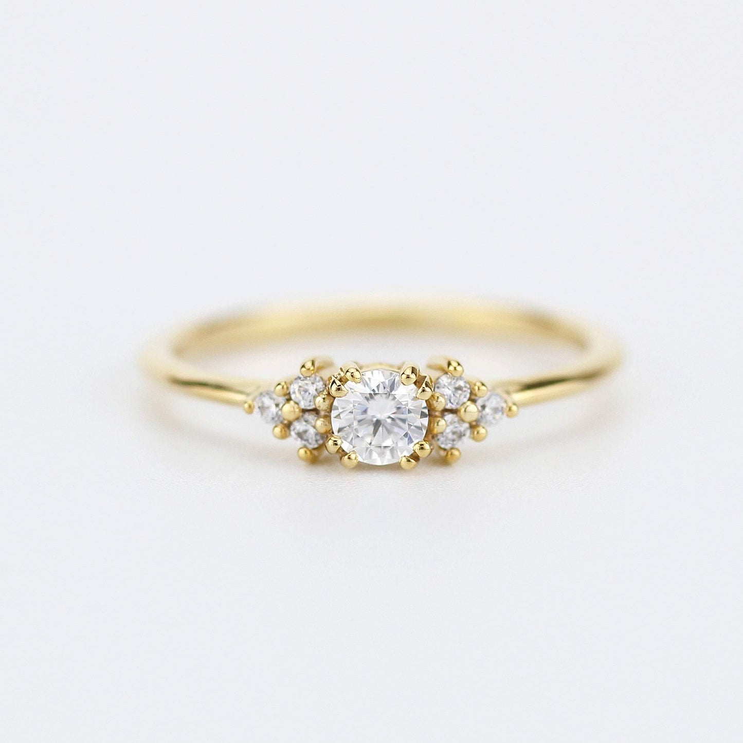 Cluster engagement ring diamond | classic engagement ring round simple | R284WD - NOOI JEWELRY