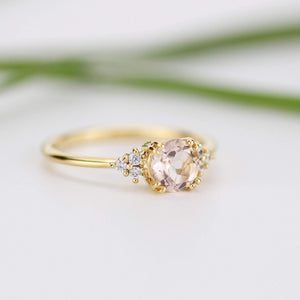 6 mm round morganite and diamond engagement ring yellow gold - NOOI JEWELRY