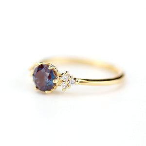 alexandrite engagement ring round, cluster ring alexandrite and diamonds - NOOI JEWELRY