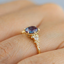 Load image into Gallery viewer, Oval Alexandrite engagement ring, 18k yellow gold, 8x6 oval alexandrite and black diamond cluster ring - NOOI JEWELRY