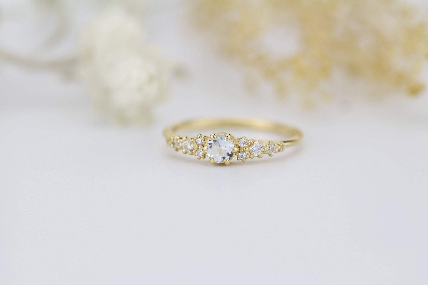 aquamarine and diamond cluster ring, 18K yellow gold ring aquamarine - NOOI JEWELRY