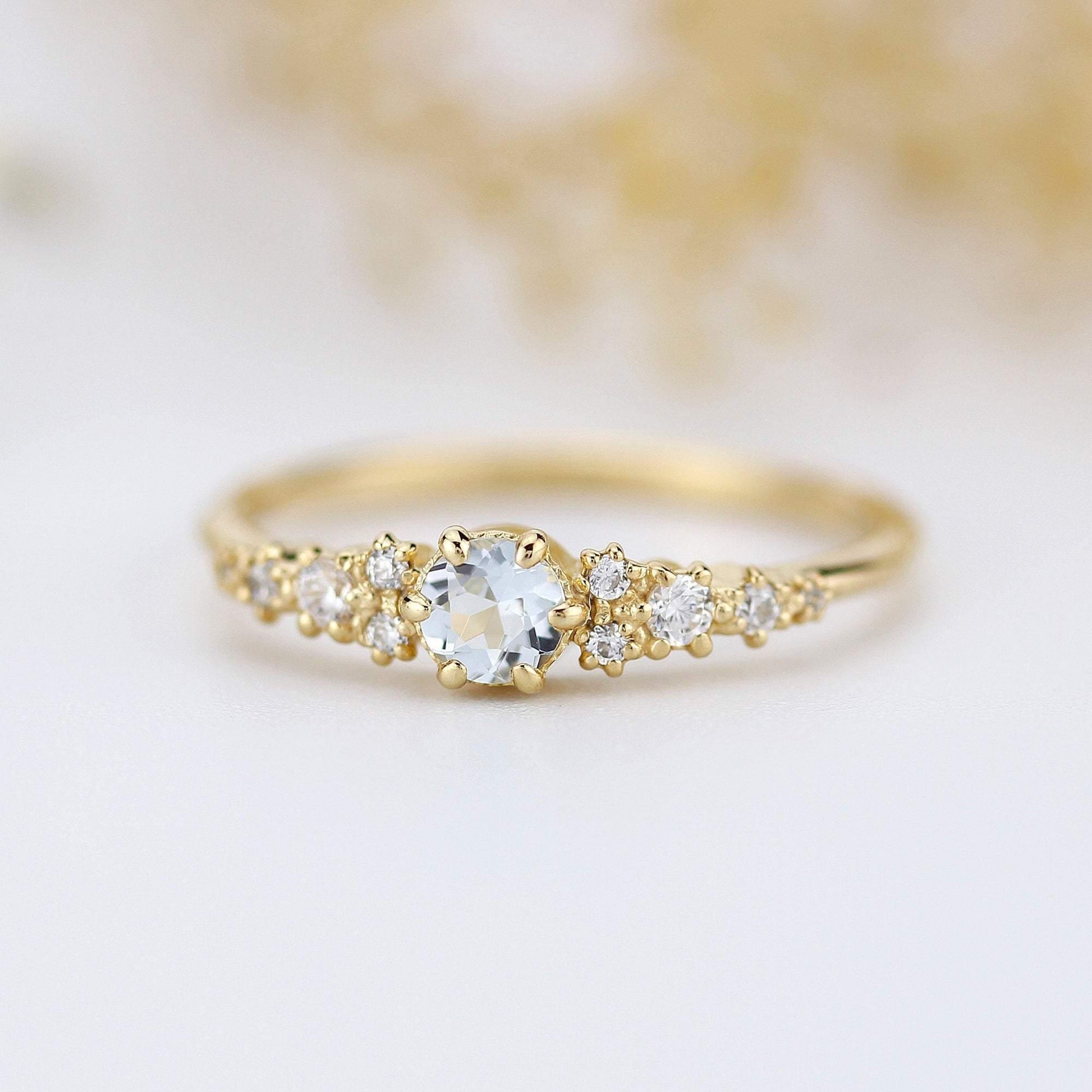 aquamarine and diamond cluster ring, 18K yellow gold ring aquamarine - NOOI JEWELRY