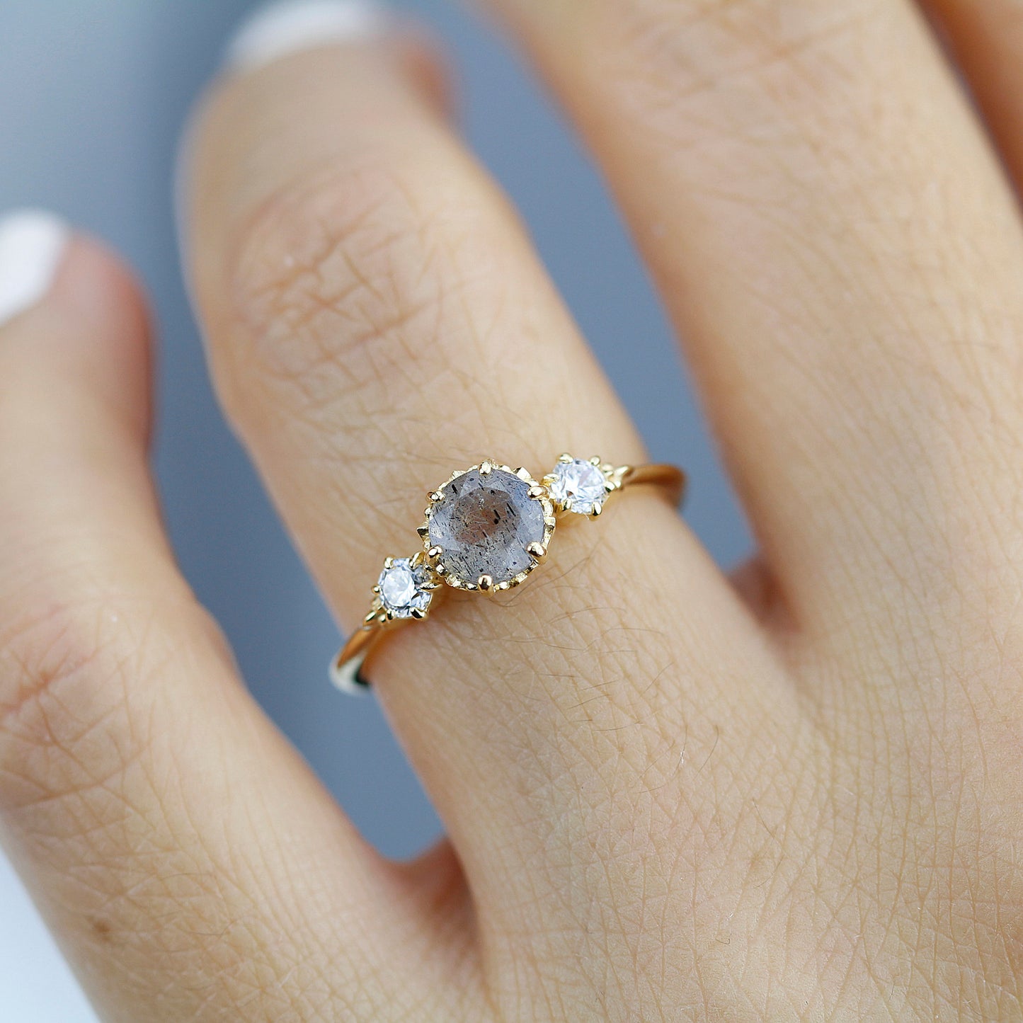 Three stone engagement ring Labradorite and diamond cluster ring 18k yellow gold - NOOI JEWELRY