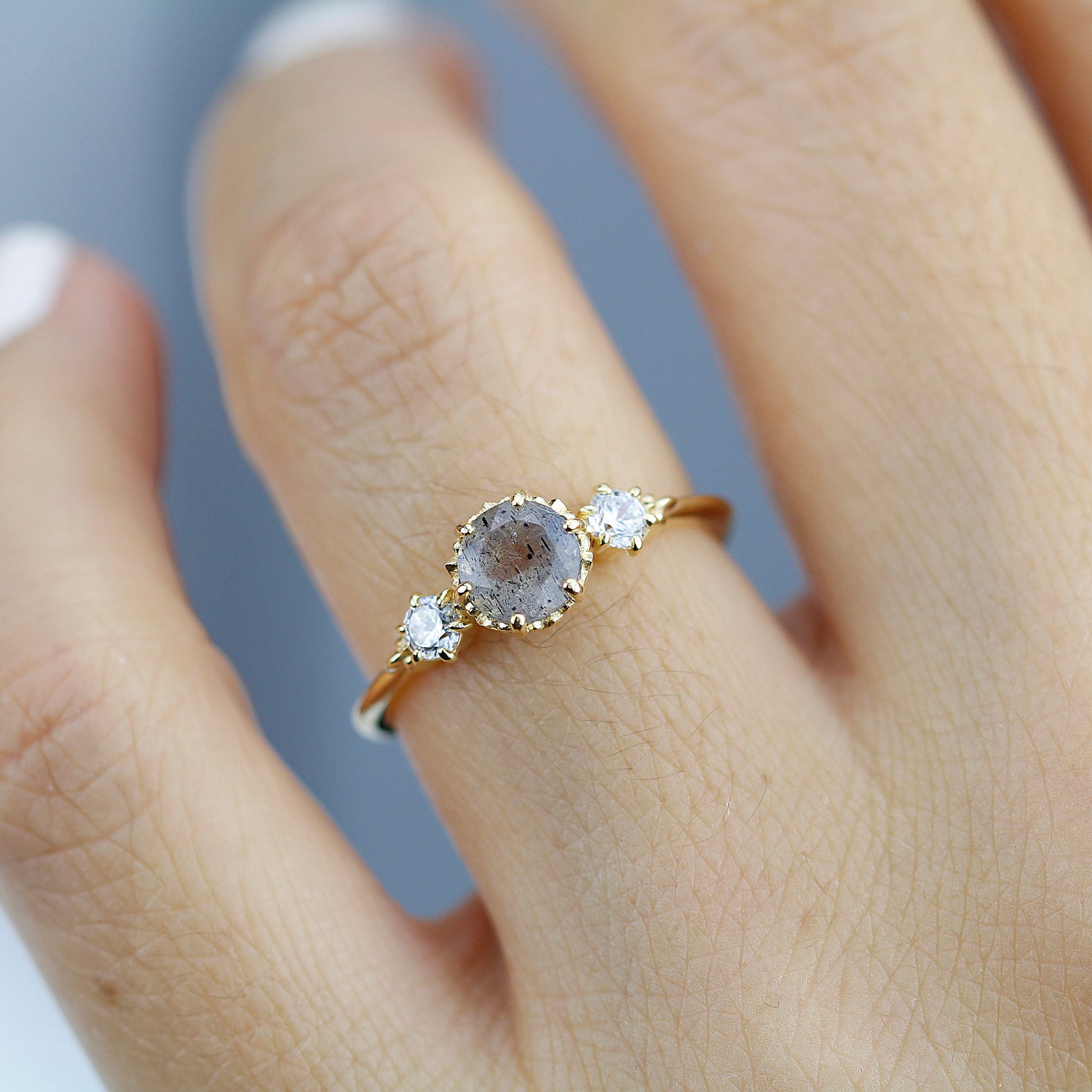 Three stone engagement ring Labradorite and diamond cluster ring 18k yellow gold - NOOI JEWELRY