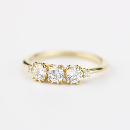 Three stone engagement rings simple | diamond wedding bands for women - NOOI JEWELRY