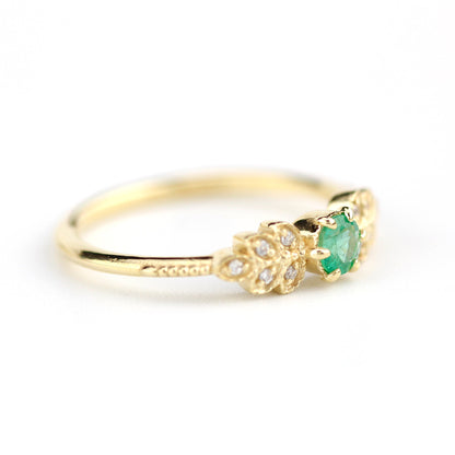 emerald and diamond engagement ring, marquise setting engagement ring - NOOI JEWELRY