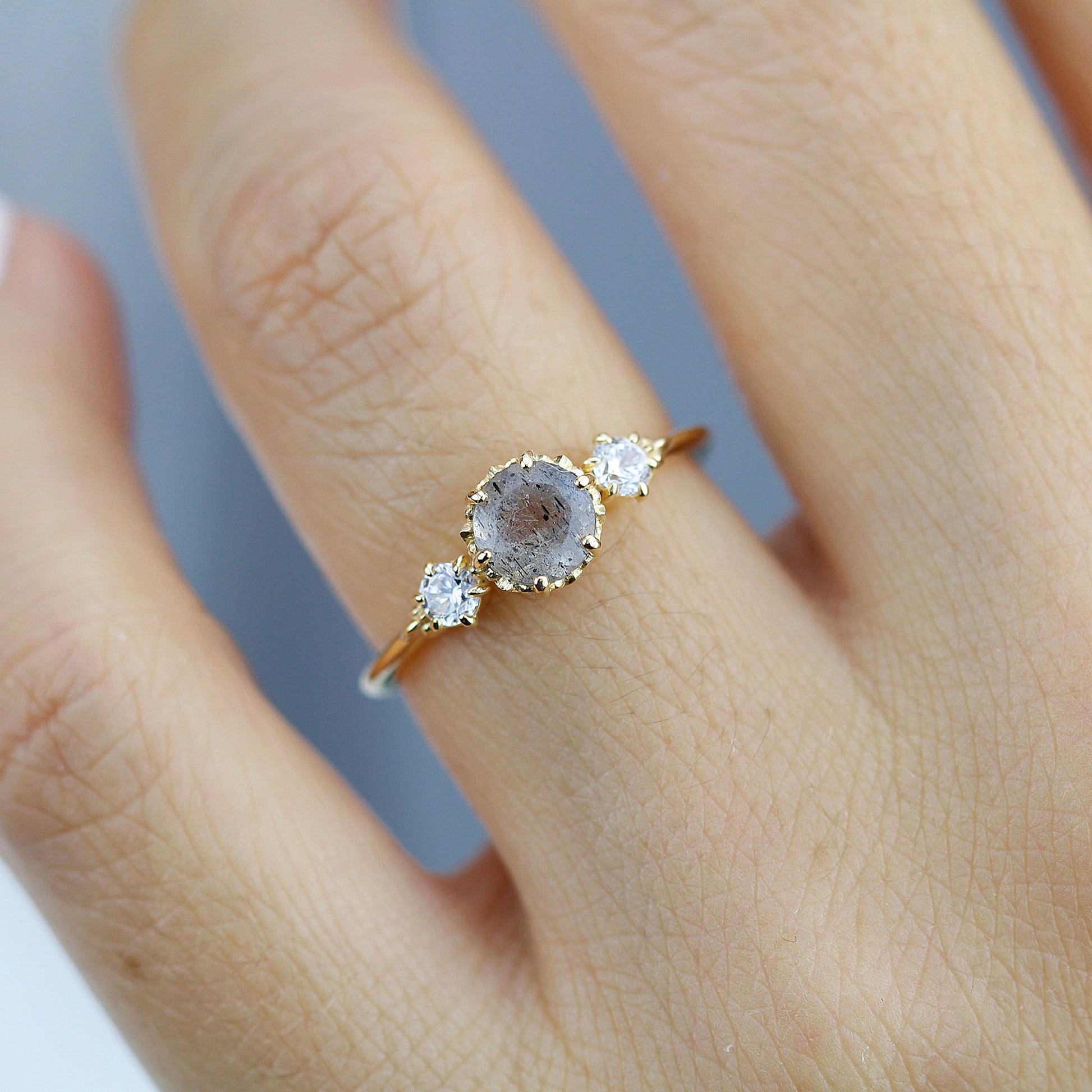 Three stone engagement ring Labradorite and diamond cluster ring 18k yellow gold - NOOI JEWELRY
