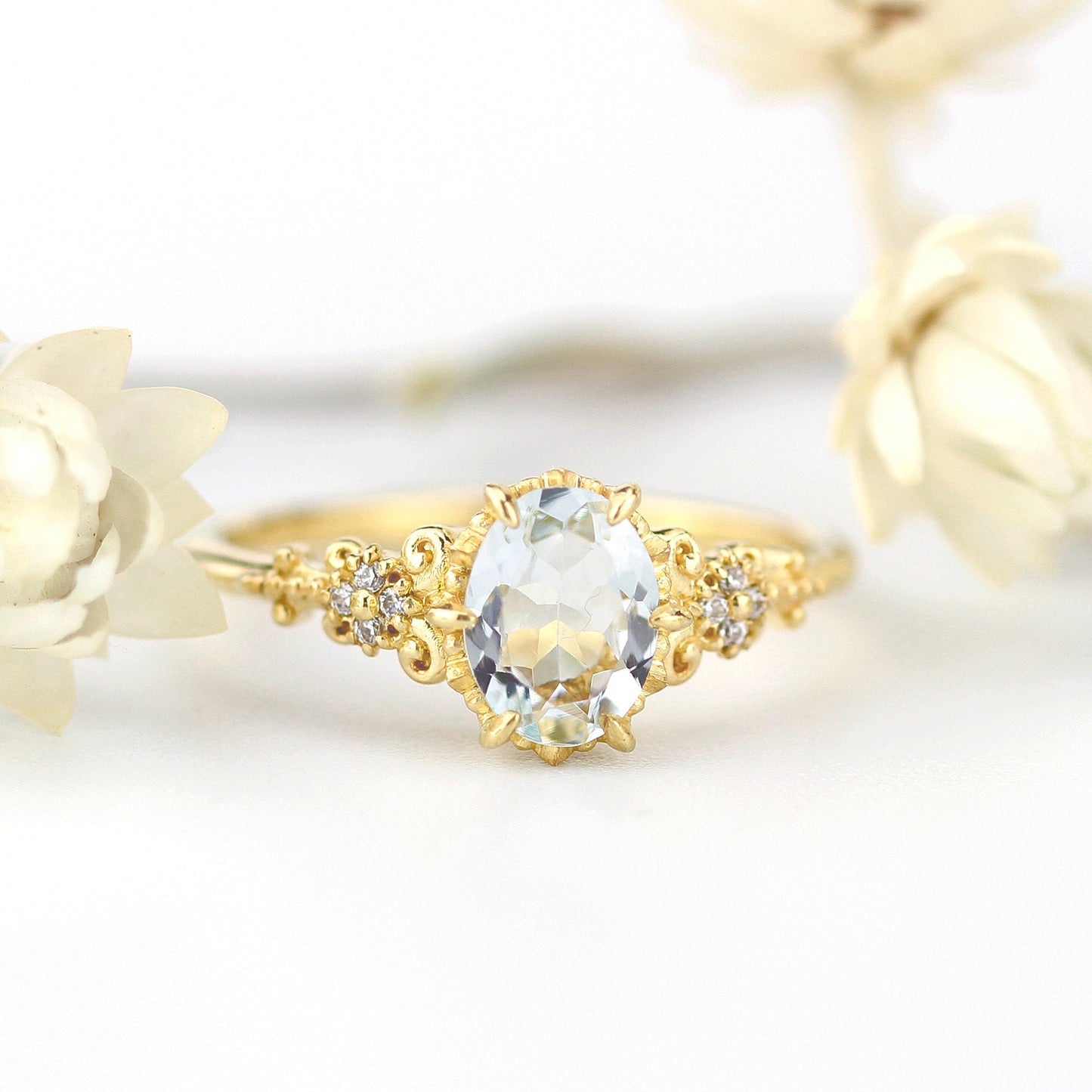 Oval engagement ring aquamarine, cluster ring aquamarine - NOOI JEWELRY