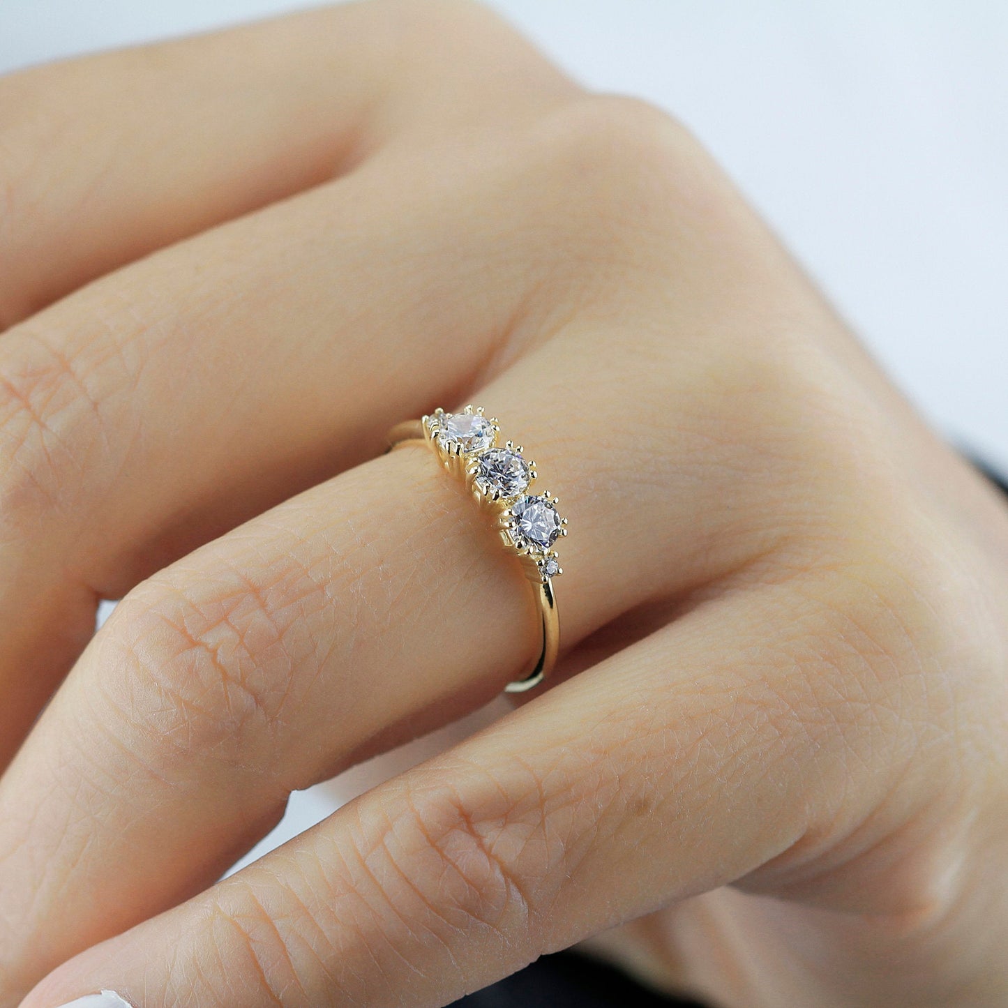 Three stone engagement rings simple | diamond wedding bands for women - NOOI JEWELRY
