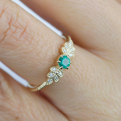 emerald and diamond engagement ring, marquise setting engagement ring - NOOI JEWELRY