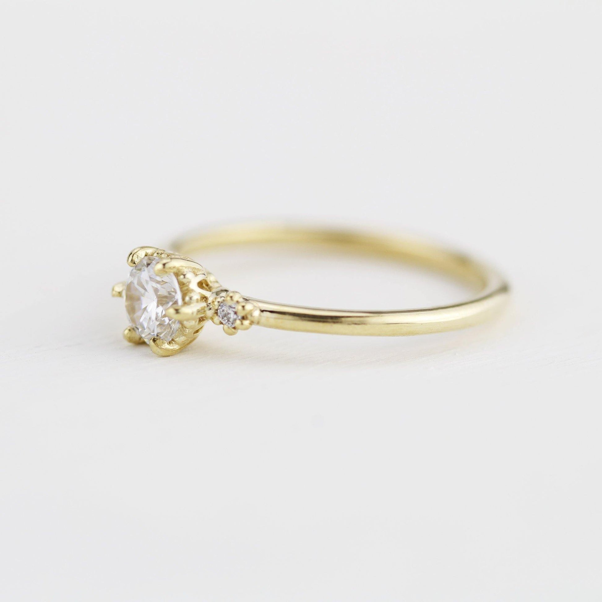 Simple engagement ring, three stone engagement ring, 0.4ct round cut diamond | R305WD - NOOI JEWELRY