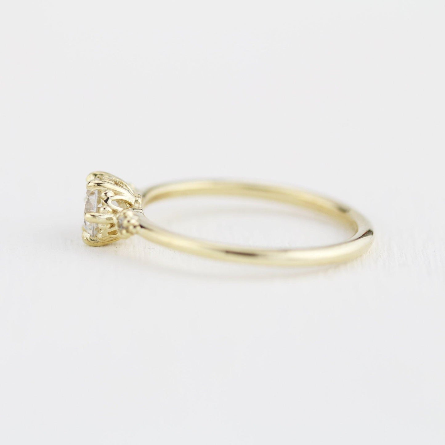 Simple engagement ring, three stone engagement ring, 0.4ct round cut diamond | R305WD - NOOI JEWELRY