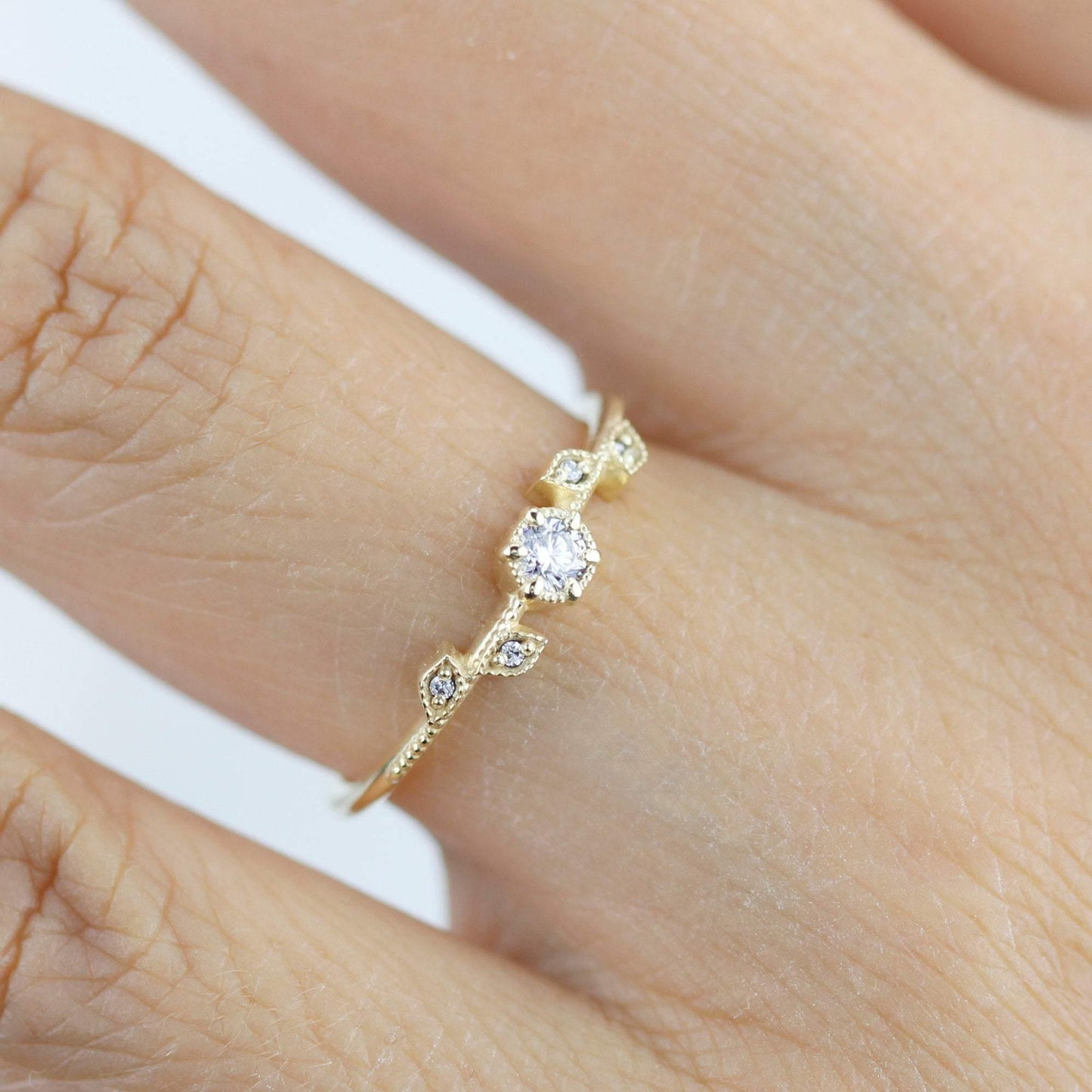 Simple diamond ring, leaf and vine engagement ring diamond  | R 308WD - NOOI JEWELRY