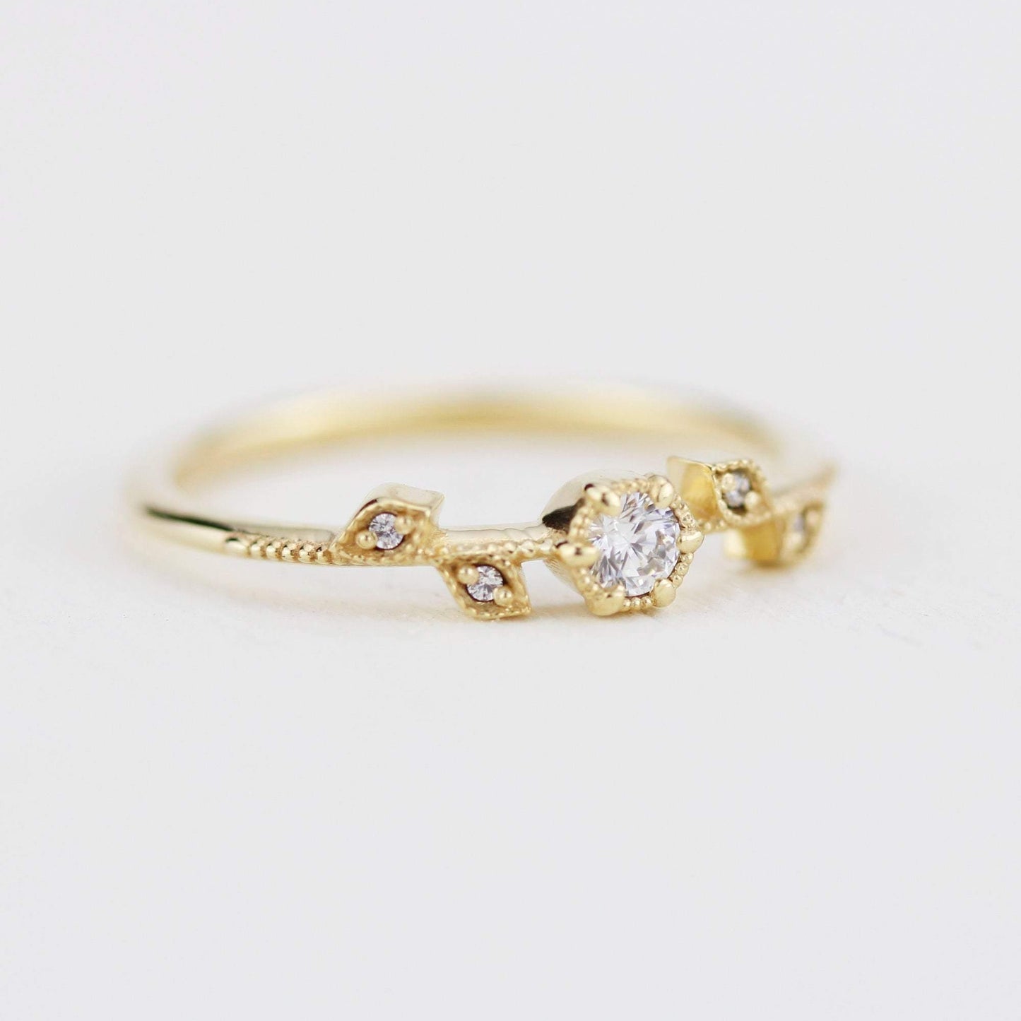 Simple diamond ring, leaf and vine engagement ring diamond  | R 308WD - NOOI JEWELRY