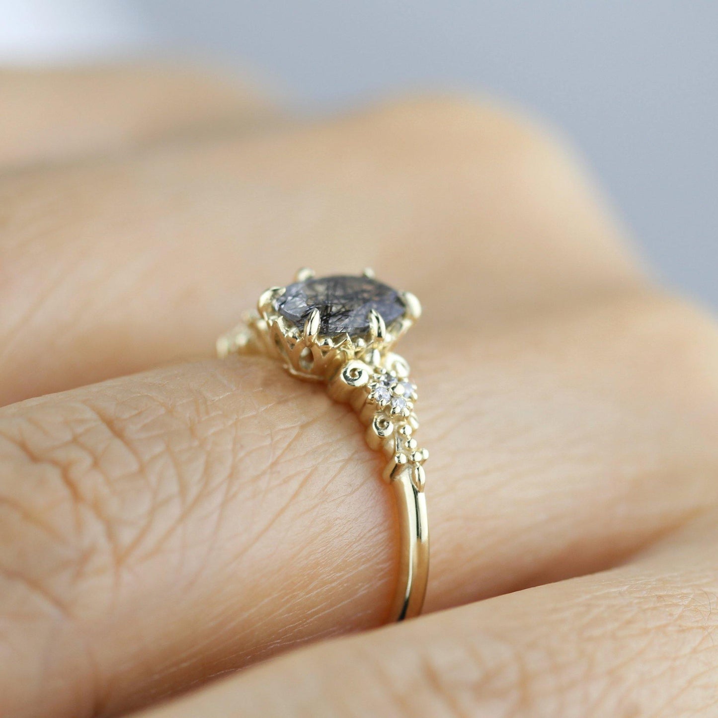 Oval engagement ring black rutile and diamonds | R265RUT - NOOI JEWELRY