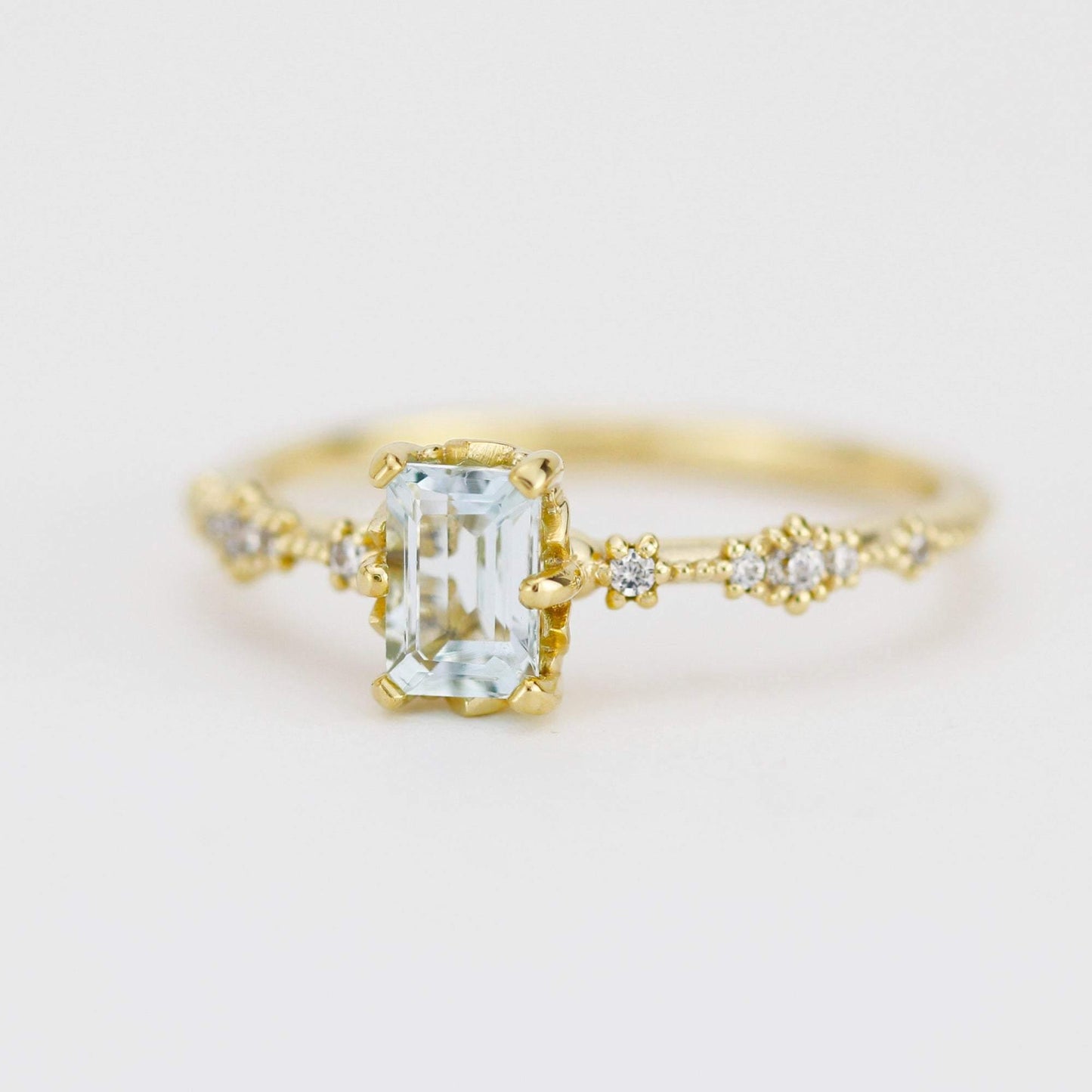 6x4 Emerald cut aquamarine and diamond engagement ring |  R326AQ - NOOI JEWELRY