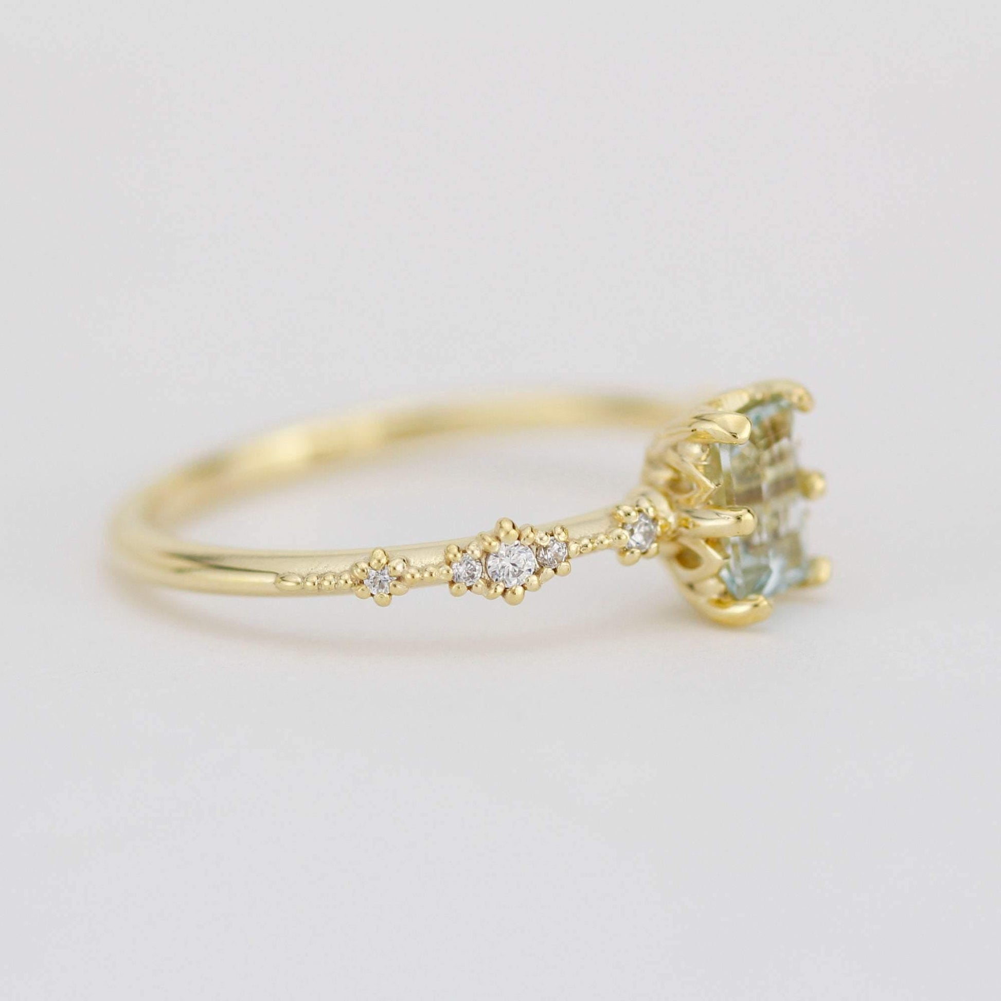 6x4 Emerald cut aquamarine and diamond engagement ring |  R326AQ - NOOI JEWELRY